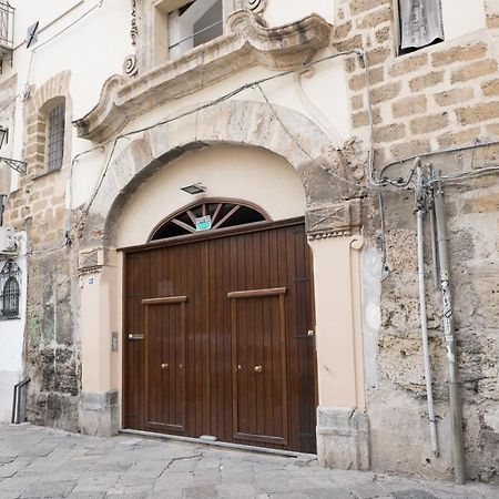 Charming House In The Historic Center Of Palermo Apartman Kültér fotó