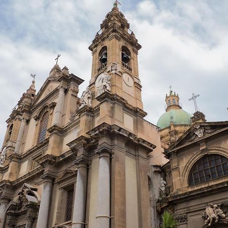 Charming House In The Historic Center Of Palermo Apartman Kültér fotó