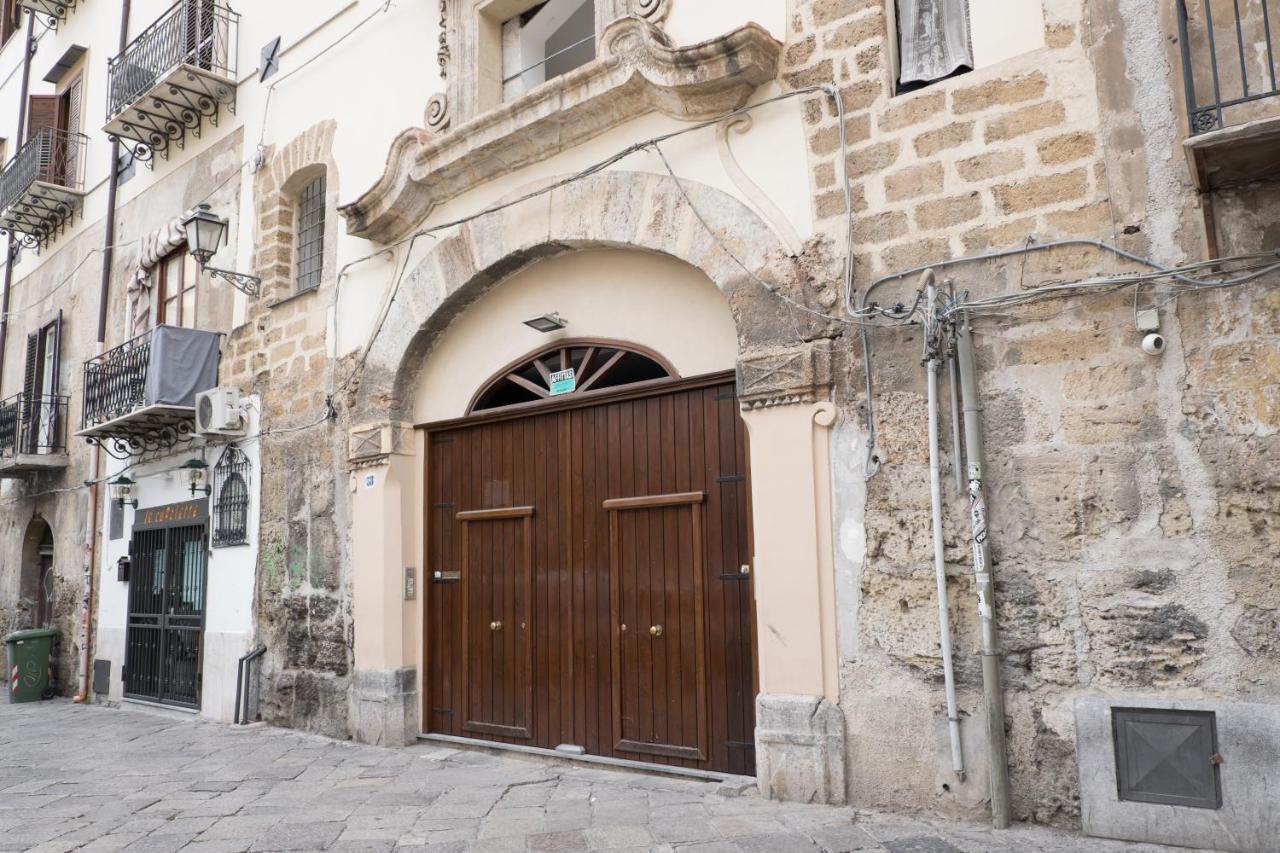 Charming House In The Historic Center Of Palermo Apartman Kültér fotó