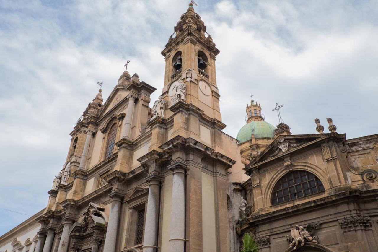 Charming House In The Historic Center Of Palermo Apartman Kültér fotó